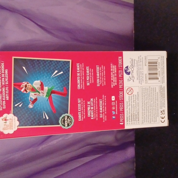 New Elf On The Shelf Claus Couture Karate Kicks Set - Picture 2 of 2